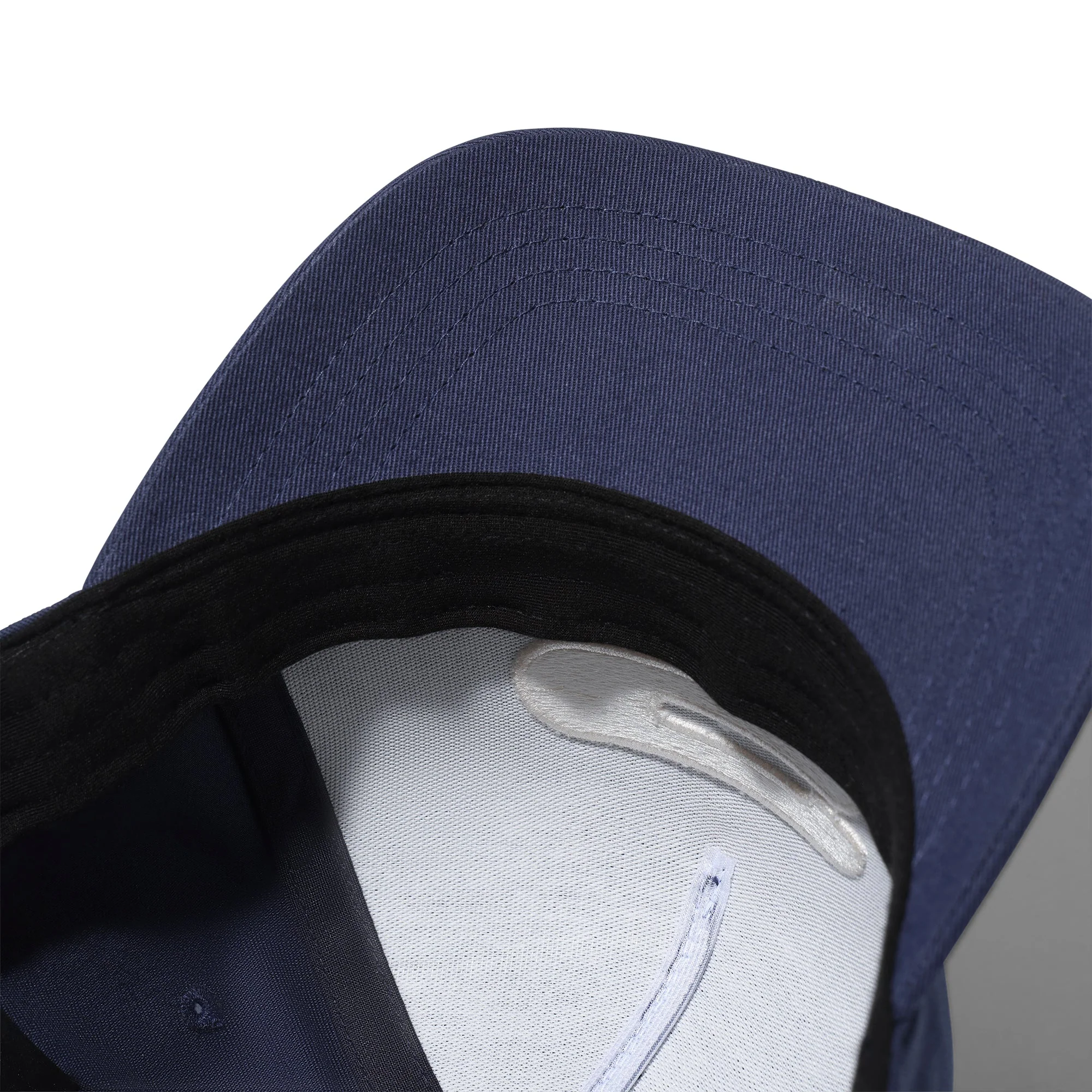 ICON SNAPBACK HAT - Image 4
